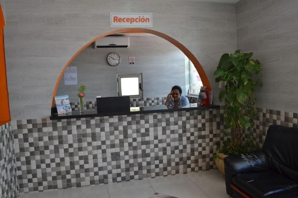 Hotel Renacer
